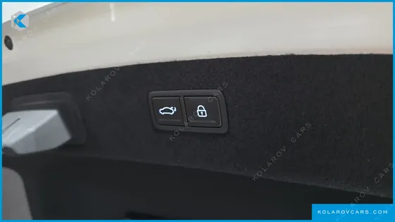 GENESIS G90 GASOLINE 3.5 TURBO 2WD