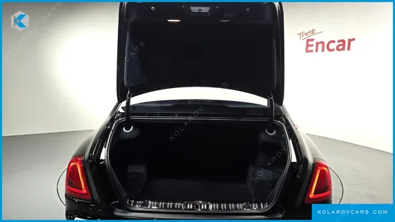 ROLLS ROYCE GHOST 6.6 V12 BLACK BADGE