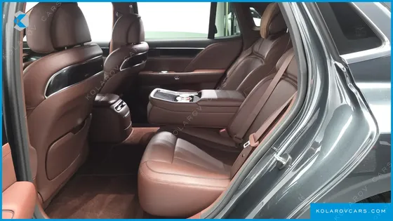 GENESIS G90 GASOLINE 3.5 TURBO AWD