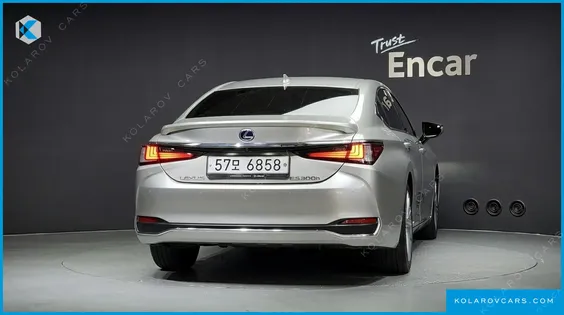 LEXUS ES EXECUTIVE