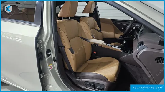 LEXUS ES EXECUTIVE