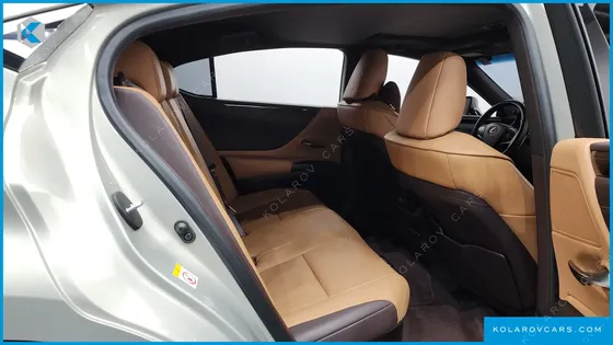 LEXUS ES LUXURY PLUS