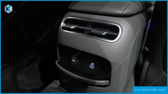 GENESIS G90 GASOLINE 3.5 TURBO E-S/C AWD
