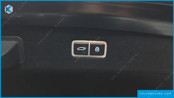 GENESIS G90 GASOLINE 3.5 TURBO E-S/C AWD