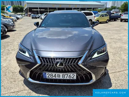 LEXUS ES F-SPORT