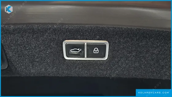 GENESIS G90 GASOLINE 3.5 TURBO 2WD