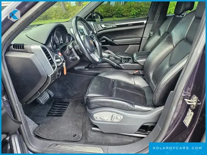 PORSCHE CAYENNE 3.6 PLATIUM EDITION
