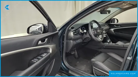 GENESIS G70 GASOLINE 2.5T 4WD