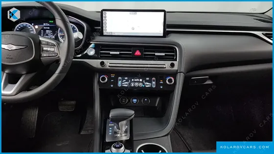 GENESIS G70 GASOLINE 2.5T 4WD