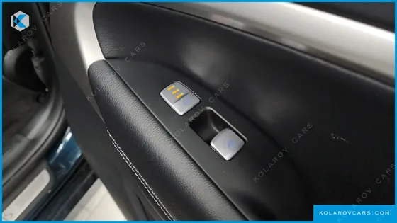 GENESIS G70 GASOLINE 2.5T 4WD