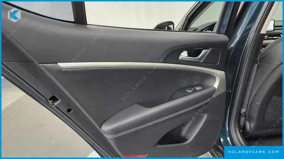 GENESIS G70 GASOLINE 2.5T 4WD