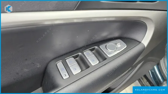 GENESIS G70 GASOLINE 2.5T 4WD