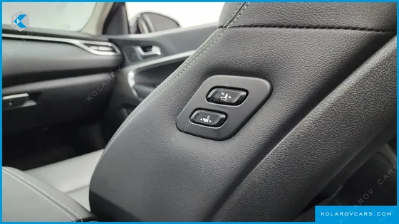 GENESIS G70 GASOLINE 2.5T 4WD