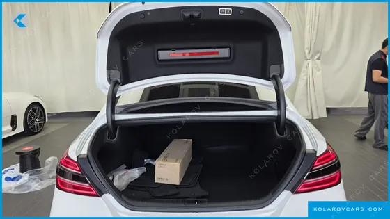 GENESIS G70 GASOLINE 3.3T 2WD