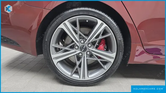 GENESIS G70 GASOLINE 3.3T 4WD