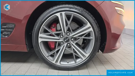 GENESIS G70 GASOLINE 3.3T 4WD