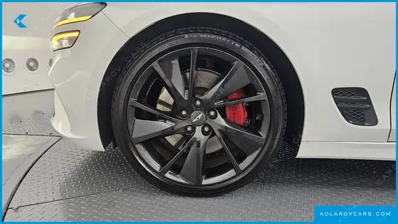 GENESIS G70 GASOLINE 2.0T 2WD