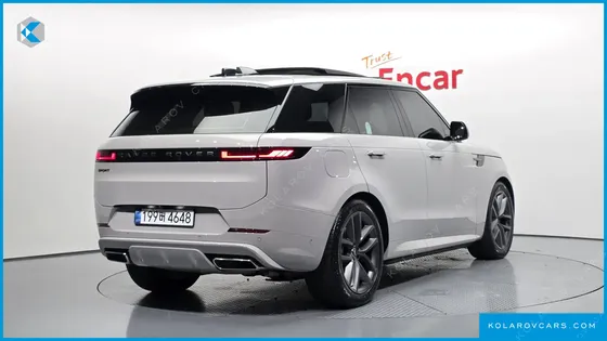 LAND ROVER RANGE ROVER SPORT P550E DYNAMIC HSE