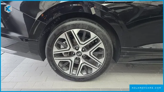 HYUNDAI GRANDEUR 2,5 GASOLINE 2WD