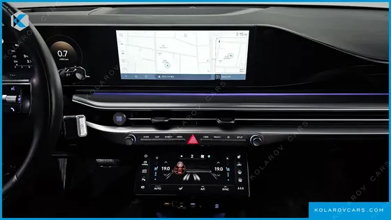HYUNDAI GRANDEUR 2,5 GASOLINE 2WD
