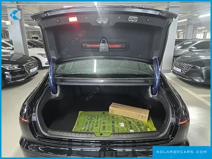 HYUNDAI GRANDEUR 3,5 GASOLINE 4WD