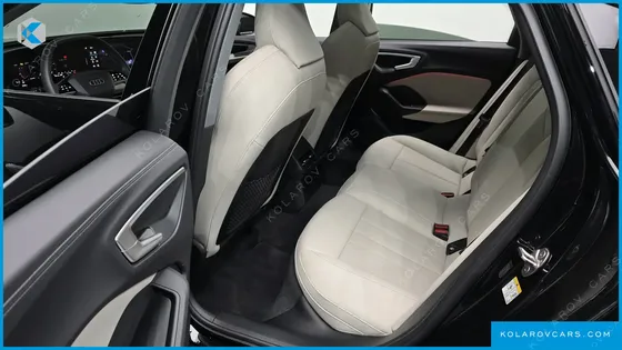 AUDI A5 40 TFSI QUATTRO ADVANCED