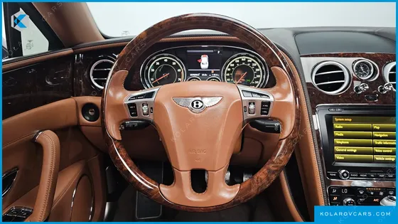BENTLEY FLYING SPUR 4.0
