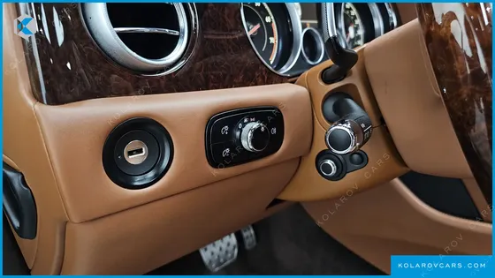 BENTLEY FLYING SPUR 4.0