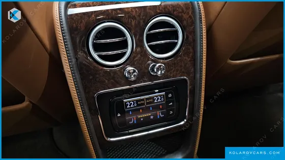 BENTLEY FLYING SPUR 4.0