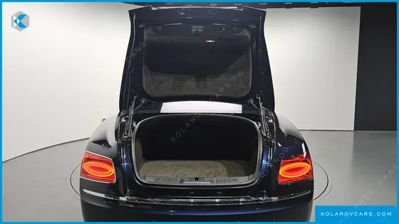 BENTLEY FLYING SPUR 4.0