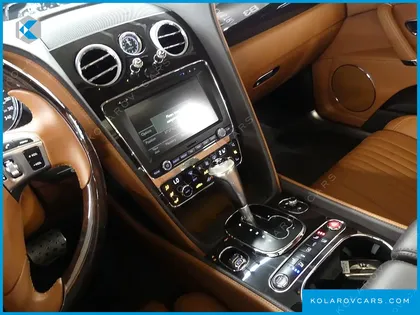 BENTLEY FLYING SPUR 4.0