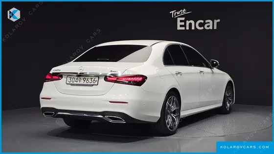 MERCEDES E-CLASS E220D 4MATIC AMG LINE