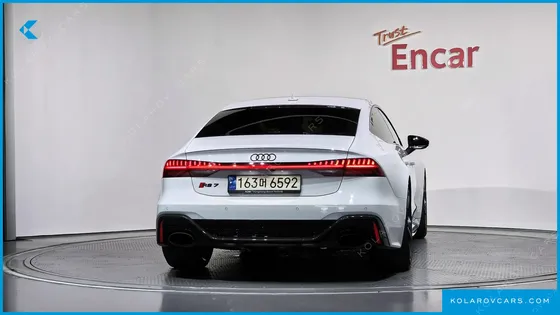 AUDI RS7 4.0 TFSI QUATTRO