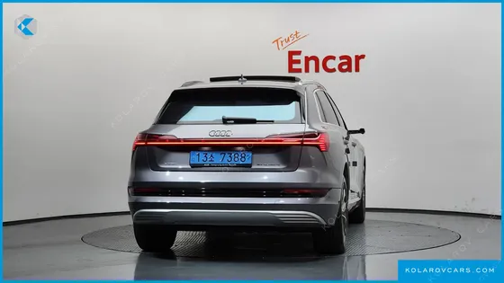 AUDI E-TRON 55 QUATTRO