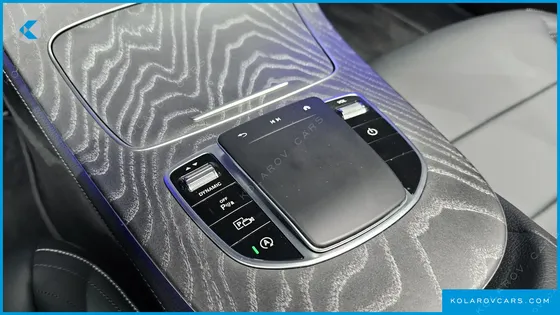 MERCEDES E-CLASS E350 4MATIC AMG LINE