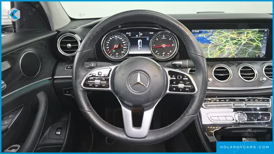 MERCEDES E-CLASS E220D AVANTGARDE