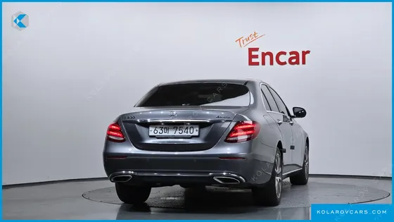 MERCEDES E-CLASS E300 4MATIC AVNATGARDE