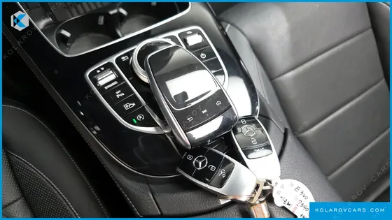 MERCEDES E-CLASS E300 4MATIC AVNATGARDE