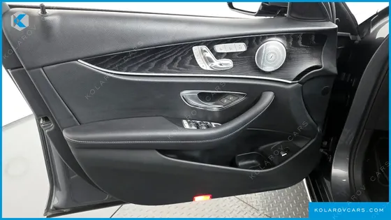 MERCEDES E-CLASS E300 4MATIC AVNATGARDE