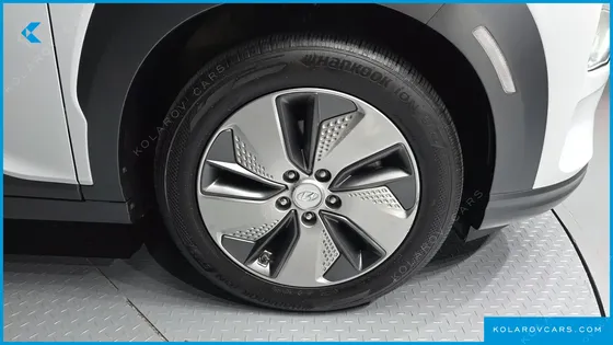 HYUNDAI KONA PREMIUM