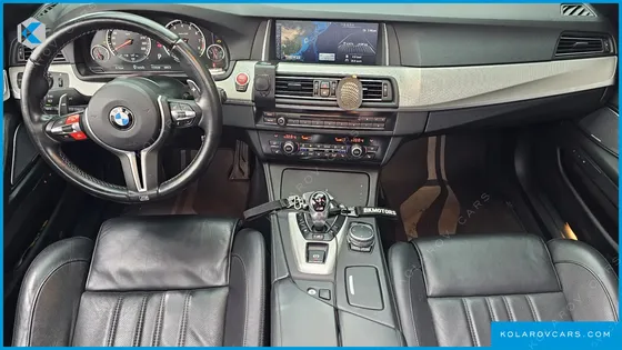 BMW M5 M5 SEDAN
