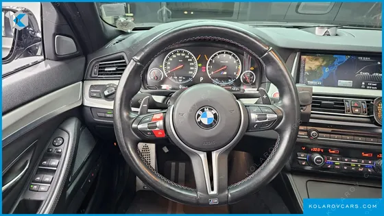 BMW M5 M5 SEDAN