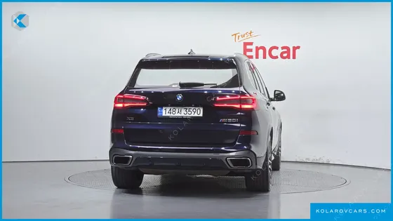 BMW X5 M50I