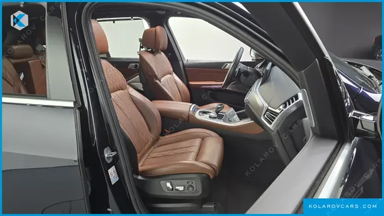 BMW X5 M50I
