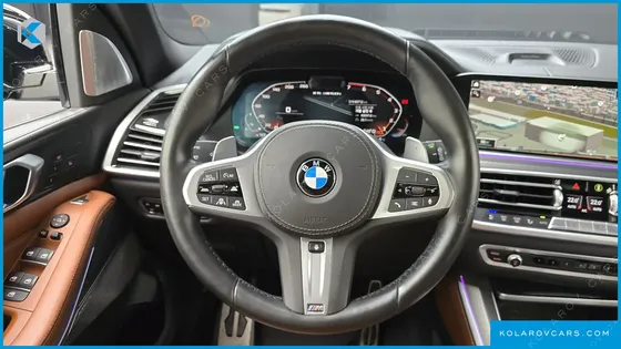 BMW X5 M50I