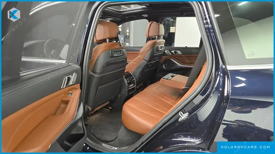 BMW X5 M50I