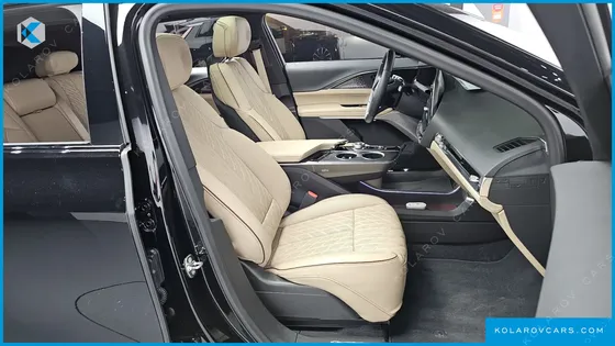 CADILLAC LYRIC SPORT