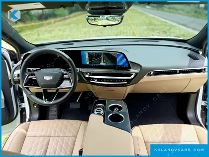 CADILLAC LYRIC SPORT