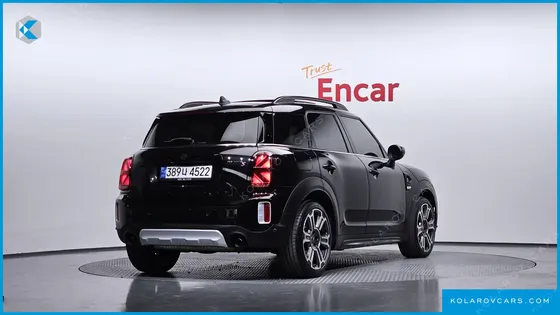 MINI COUNTRYMAN ALL4 CLASSIC LAUNCH PACK