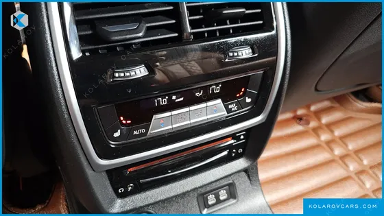BMW X7 XDRIVE 30D DESIGN PURE EXCELLENT 6-SEATER